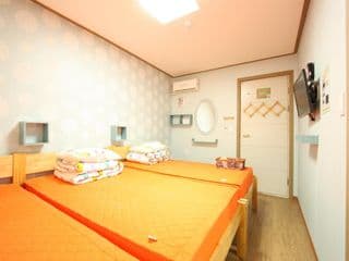 Olive hostel W photo 1