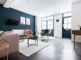The Paddington Studio - Cool & Stylish 1BDR Mews photo 2