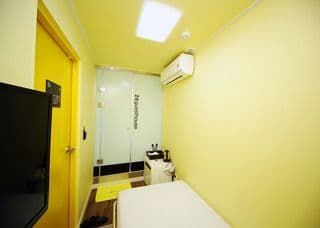 24 Guesthouse Sinchon Avenue photo 4