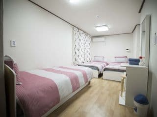 Jeong House photo 2