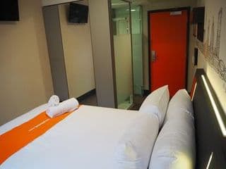 easyHotel Birmingham photo 4