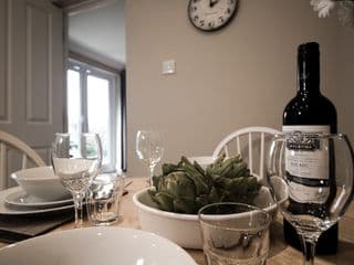 Accommodation Windsor Ltd - Lord Raglan House photo 3