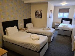 The Avenue Club and Lodge photo 1