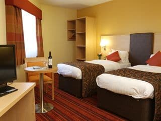 Best Western Birmingham Metro Maypole Hotel photo 1