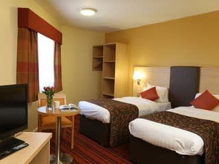 Best Western Birmingham Metro Maypole Hotel photo 3