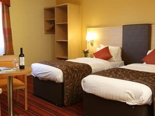 Best Western Birmingham Metro Maypole Hotel photo 4