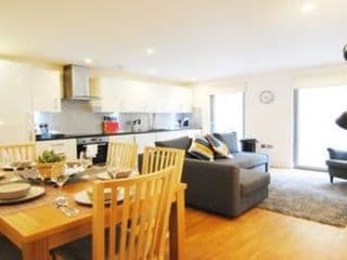 Modern Apartments in Bayswater Central London FREE WIFI & AIRCON by City Stay London photo 3