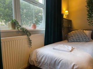 Bright Room photo 2
