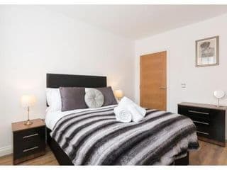 Beautiful Apartments with Free Parking and Wifi in the Heart of Jeellery Quarter photo 3