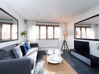 Camden Flat photo 1