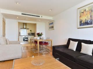 Paddington Apartments photo 2