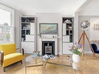 Veeve - Clapham Fairytale photo 1