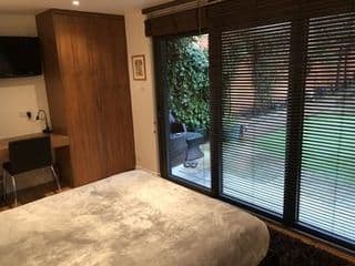 Romantic Bungalow in Notting Hill photo 2