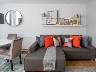 Square Mile Residences photo 4