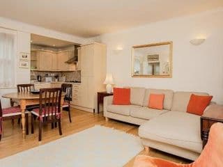 Bright 2 Bedroom Flat in Central London photo 2