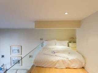 Modern 1 bed Flat in Knightsbridge photo 3