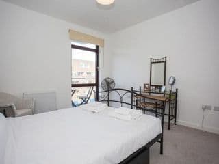 Fantastic Modern 2 Bedroom Flat in Lambeth photo 3