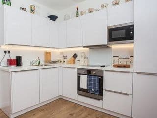 Fantastic Modern 2 Bedroom Flat in Lambeth photo 4