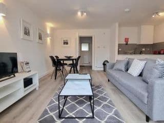 Roomspace Serviced Apartments - Kew Bridge Court photo 1