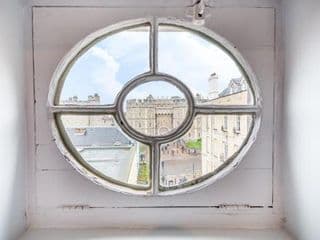 Castle Properties: The Sovereign 5 Bed Town House photo 2