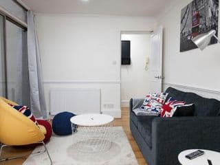 ItalianFlat - Warwick photo 1