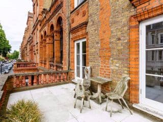 Elegant 1 Bedroom Apartment in South Kensington photo 4