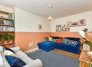 New Super 2 Bed Flat Bethnal Green London Zone 2! photo 4