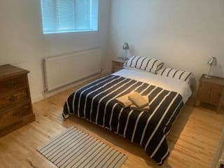 Cozy 1 Bedroom Basement Flat photo 1