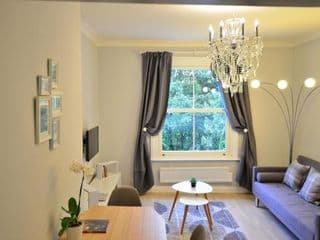 London, Kensington and Chelsea Flat photo 1