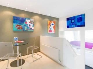 Comfortable Aircon Apartment Earls Court photo 1