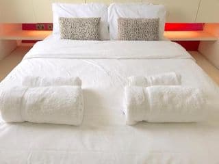 Comfortable Aircon Apartment Earls Court photo 2