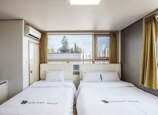 Galaxy Hotel photo 4