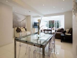 Veeve - Kenway Village photo 1
