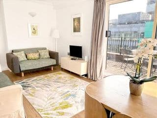 W1 Penthouse w Terrace photo 4