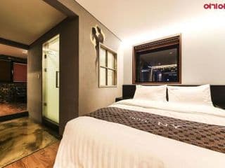 Newyork Hotel photo 1