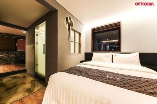 Newyork Hotel