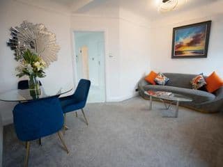Bryanston Apartments photo 4