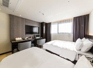 Guri Galmae Indi Present Hotel photo 2