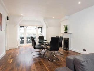 Fleet Street Apartment 4 photo 1
