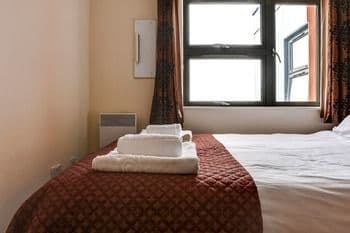 1 BED With Parking and Terrace
