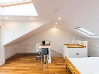 3BR Apartment in Great Swiss Cottage Location photo 1