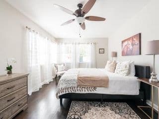 Stylish OneBedroom in Popular Virginia Highland photo 1