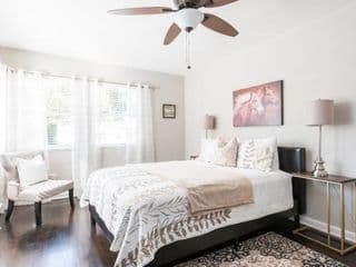 Stylish OneBedroom in Popular Virginia Highland photo 3