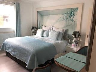 Affordable Lux and Cozy 1 bed flat in Chelsea photo 2