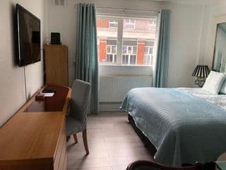 Affordable Lux and Cozy 1 bed flat in Chelsea photo 3