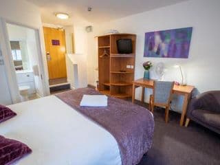 Redwings Lodge Solihull photo 4