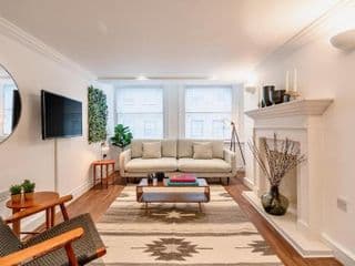 BE:Soho Apartments photo 1