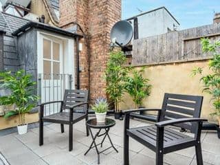 BE:Soho Apartments photo 3