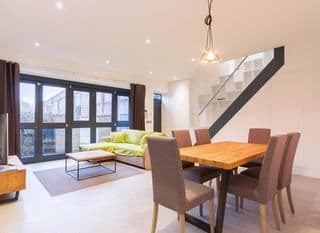 NEW 3 Double Bed House Ravenscourt Park Zone 2 photo 1