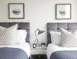 Gorgeous 2Bed&2Bath Flat with FREE WIFI & PARKING photo 4